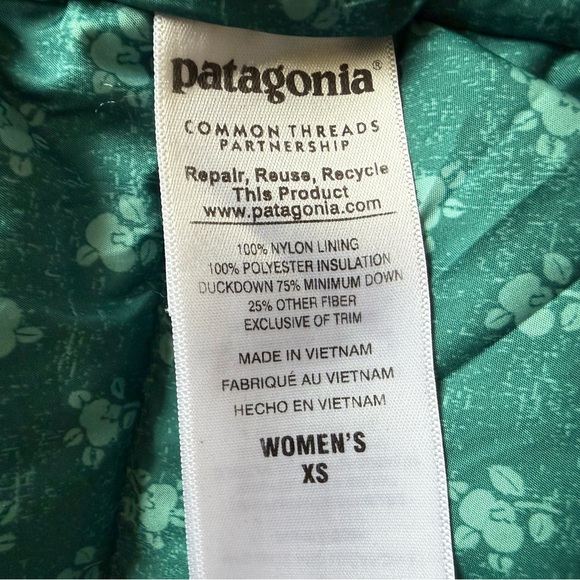 Womens Patagonia Green/teal and Yellow Puffer Vest - Picture 4 of 7